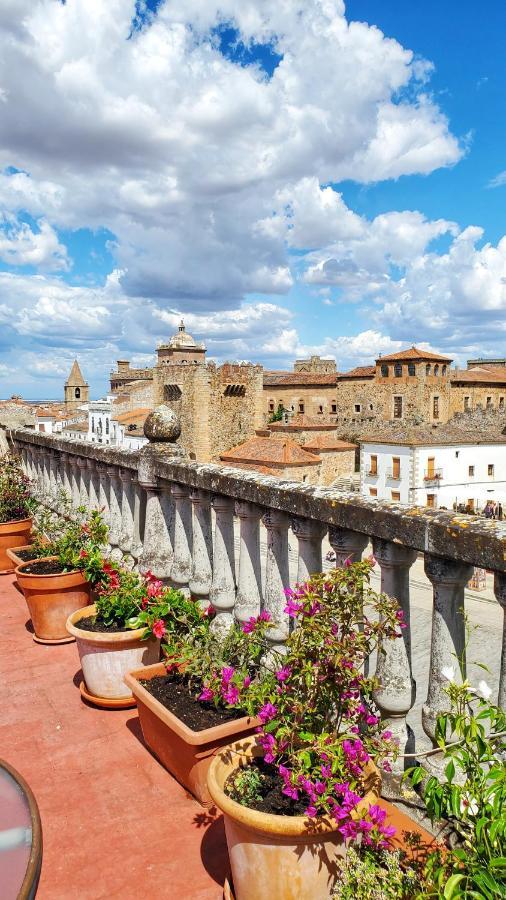 Hostal Martes Caceres Plaza Mayor - Tercer Piso Sin Ascensor Экстерьер фото